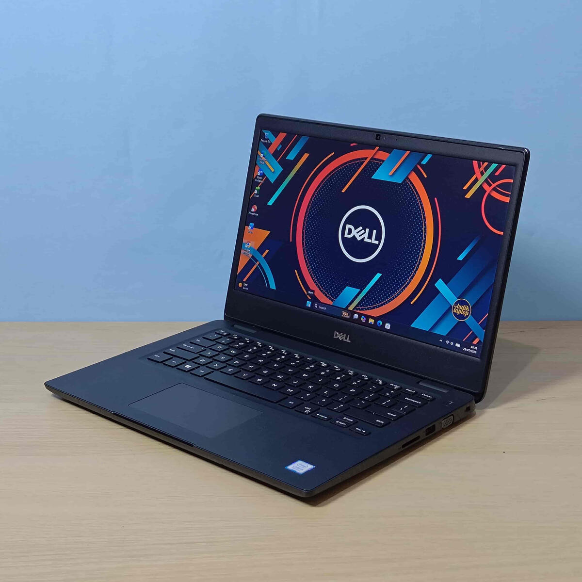 Dell Latitude 3400 Samping Kanan Dell Latitude 3400 Samping Kanan Butik Laptop